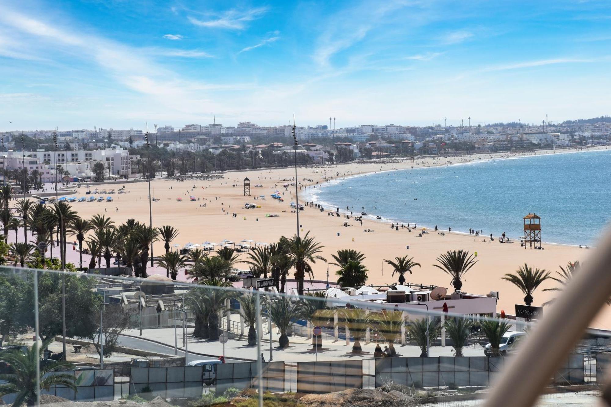 Luxury Seafront Appartement 6-7P Agadir Exterior photo