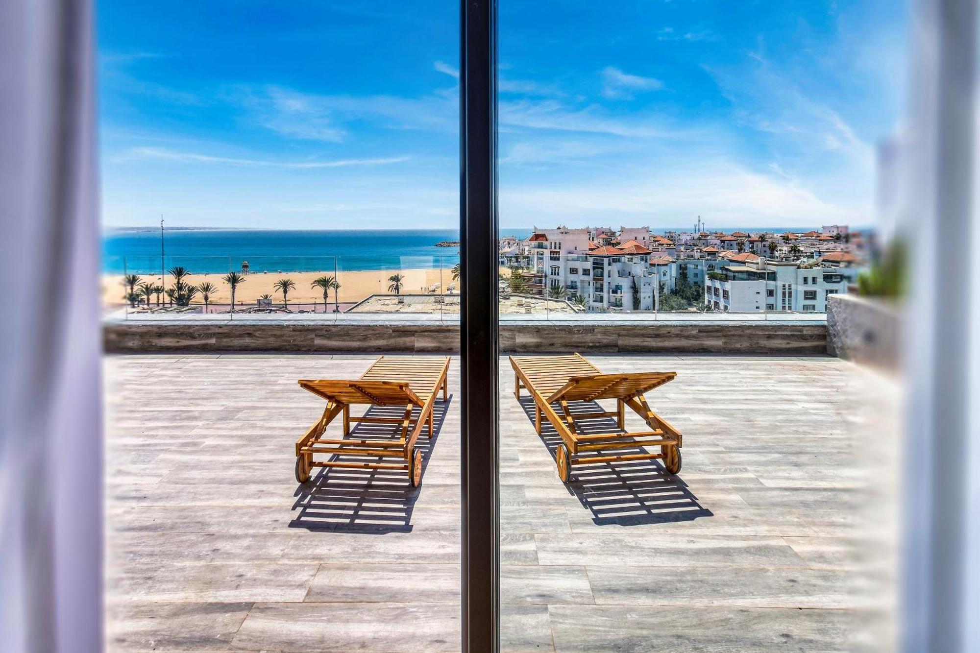 Luxury Seafront Appartement 6-7P Agadir Exterior photo