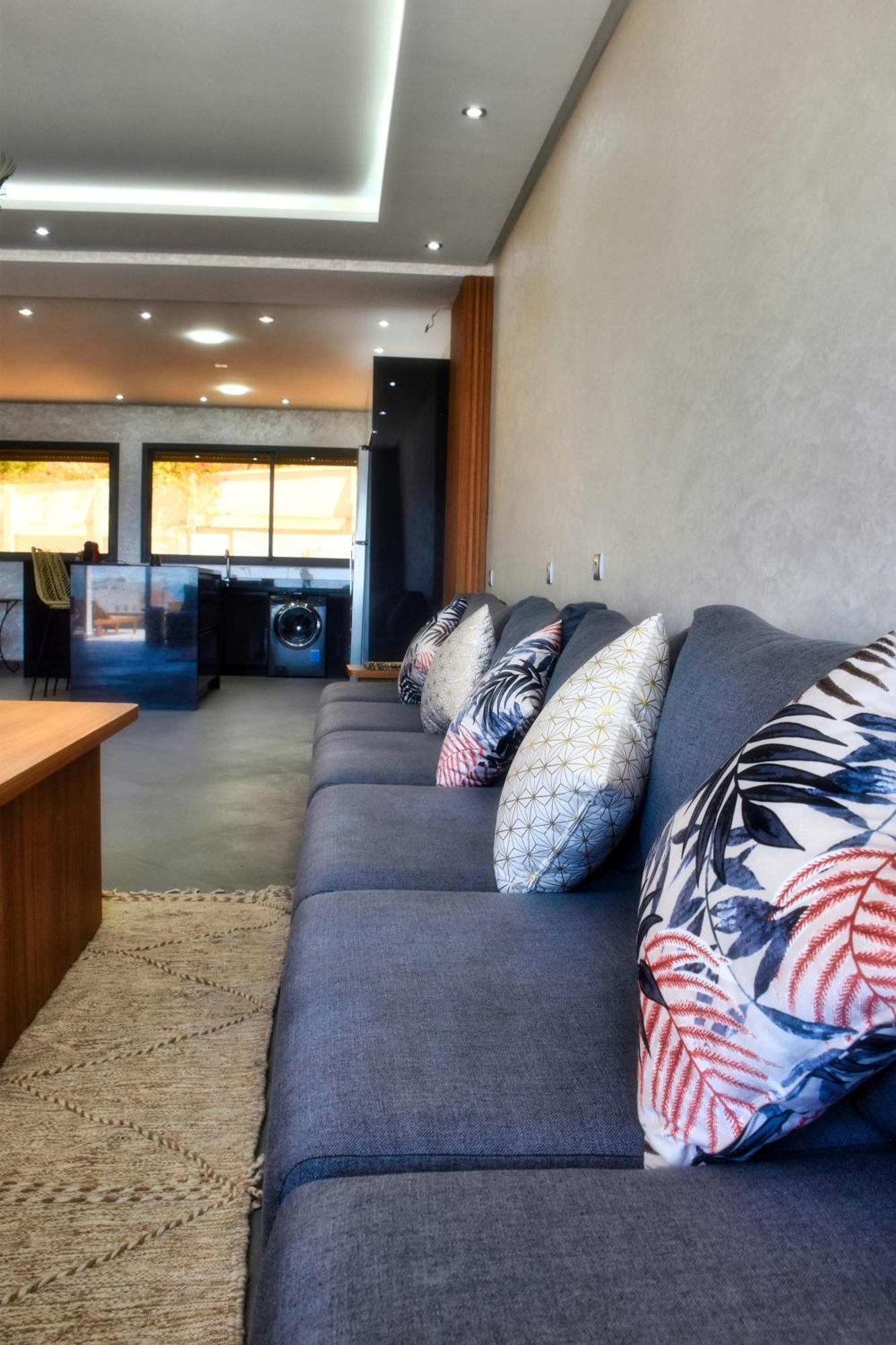 Luxury Seafront Appartement 6-7P Agadir Exterior photo